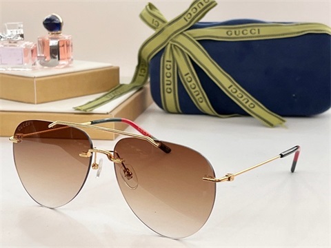 gucci sunglass-133